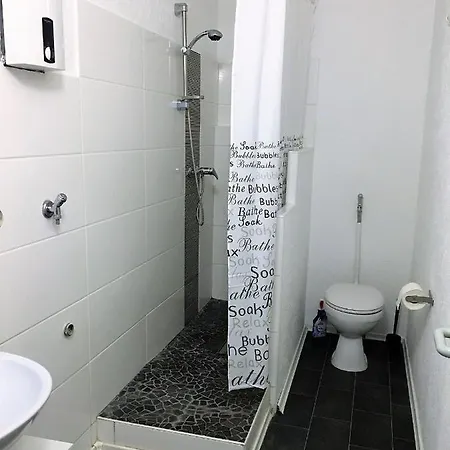 Kleine Unterkunft شقة